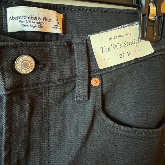 ✨NWT Abercrombie and Fitch Ultra High Rise 90’s Straight - Picture 4 of 6